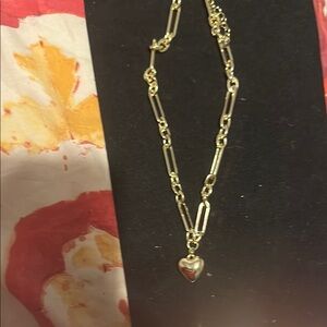Piper Gold Chain Necklace with Heart Pendant